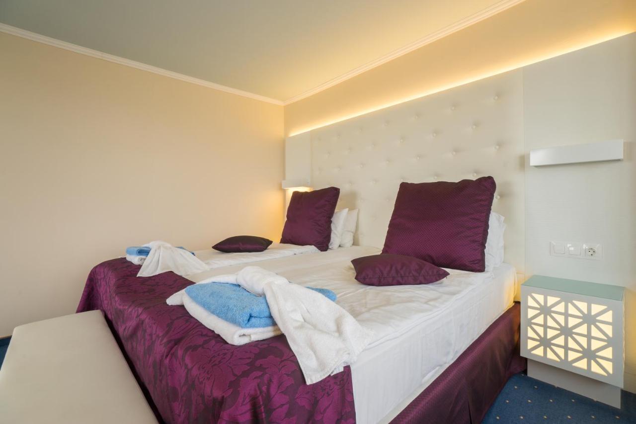 Perla Royal Hotel Primorsko Extérieur photo